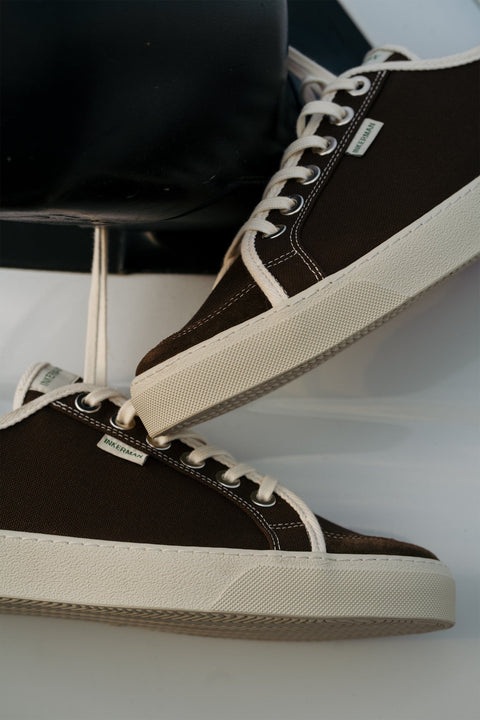 The Hugo Sneaker in Driftwood Brown