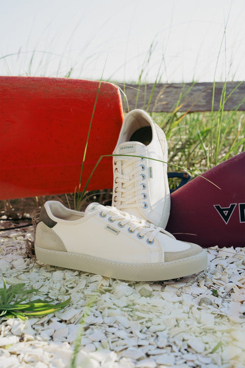 The Hugo Sneaker (womens) in Weathered White